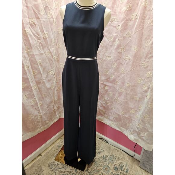 Women's‎ Banana Republic Pleated Wide-Leg Jumpsuit Navy Blue with Pockets Size 2 - Picture 2 of 6